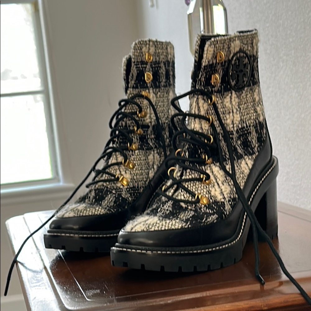 BLACK FRIDAY….. TORY BURCH Women's Black and White Plaid Ankle Boots